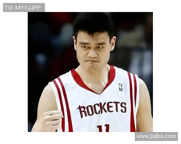 姚明幽默调侃罚球技巧引发球迷热议展现篮球魅力与风趣