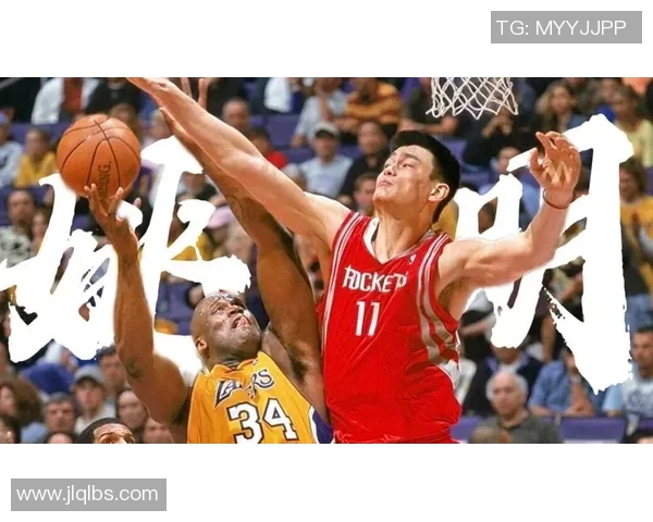 姚明克服伤痛重返赛场展现不屈精神激励无数球迷与年轻运动员